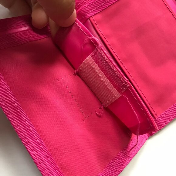 1990s Disneyland Tri Fold Nylon Wallet - Picture 5 of 6